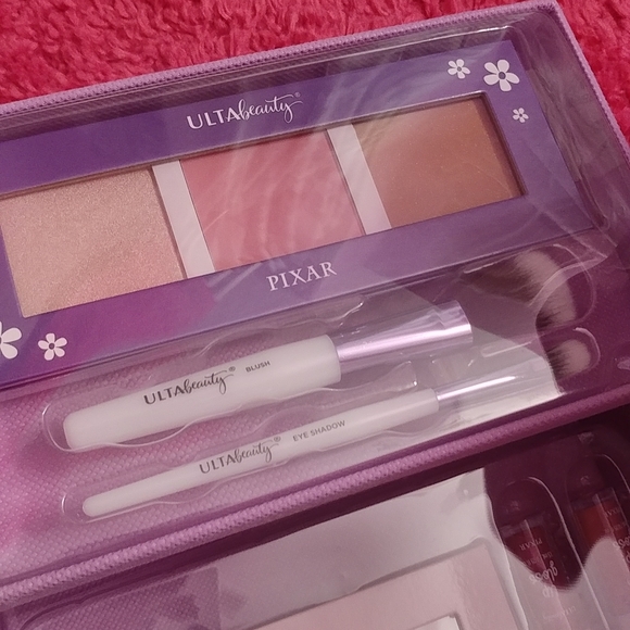 NWT Monsters Inc 36 piece makeup ULTA Disney Pixar Beauty Box - Limited Edition - Picture 14 of 15